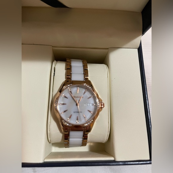 JSDUN Women’s Watch - Picture 2 of 6